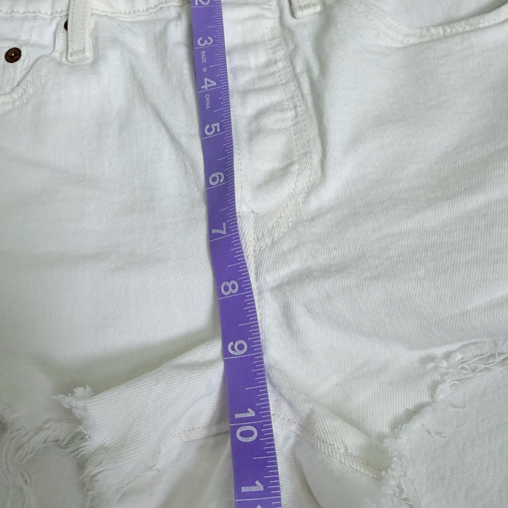 Levi’s 501 White High Rise Cutoff Shorts Raw Hem Button Fly W25 - Picture 12 of 13